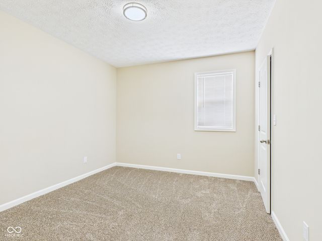 2205 Nichol Avenue, Anderson, IN 46016