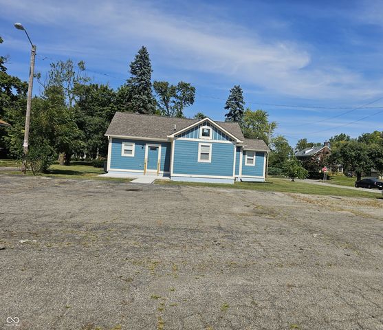 2205 Nichol Avenue, Anderson, IN 46016