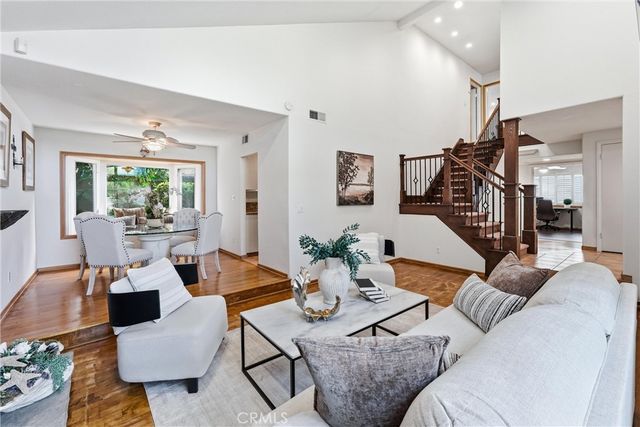 5872 Meadowbrook Drive, Huntington Beach, CA 92649