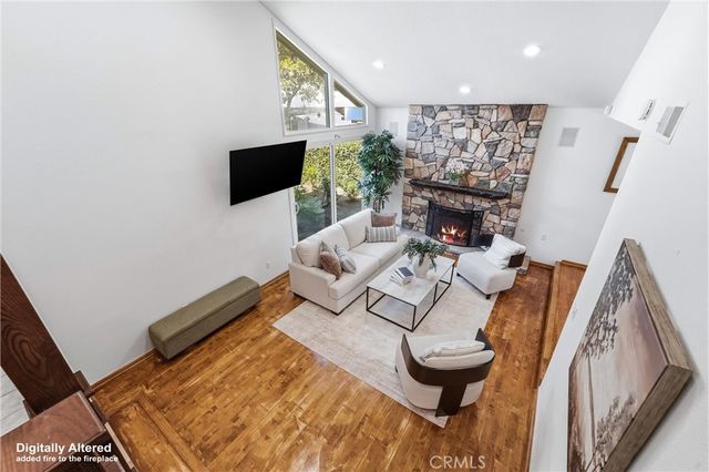 5872 Meadowbrook Drive, Huntington Beach, CA 92649