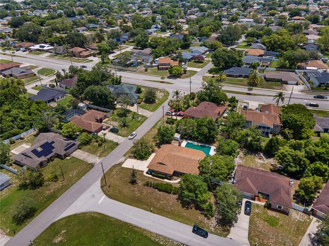 1949 DUPONT COURT, Deltona, FL 32725