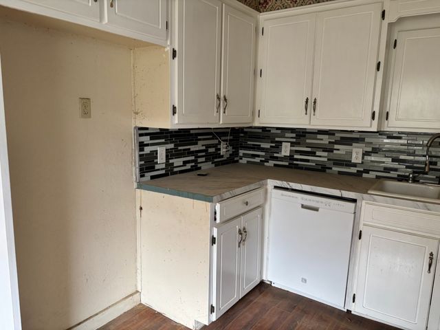 624 W Gandy Street, Denison, TX 75020