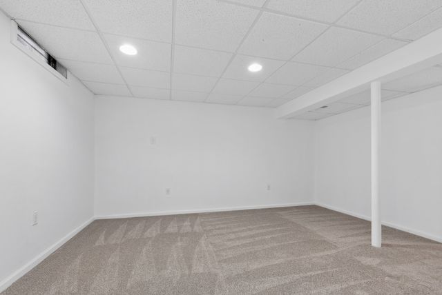 2033 Lioncrest Drive, Richton Park, IL 60471