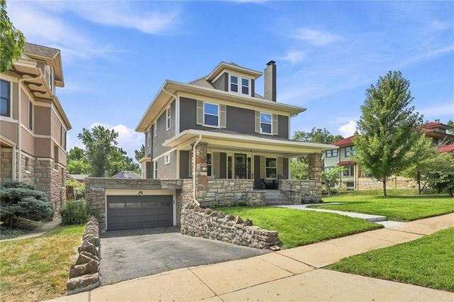 15 E 54TH Street, Kansas City, MO 64112