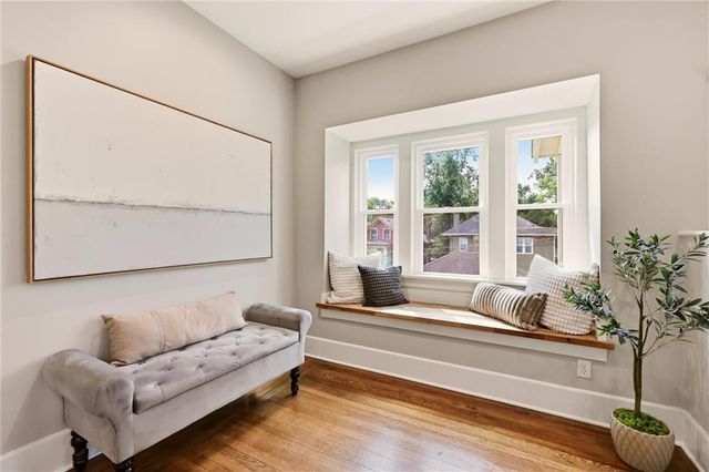 15 E 54TH Street, Kansas City, MO 64112