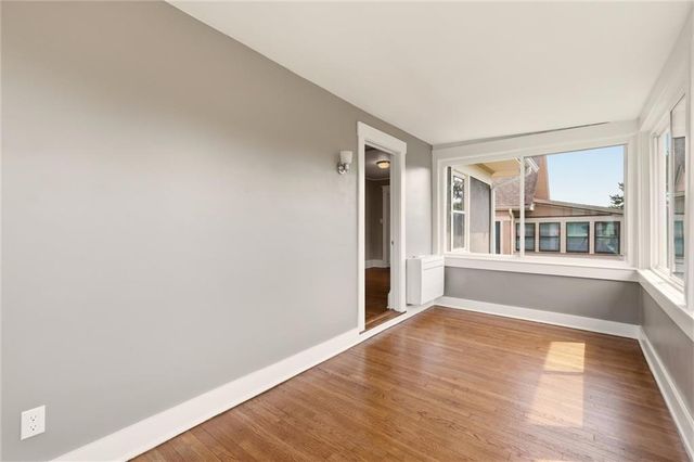 15 E 54TH Street, Kansas City, MO 64112