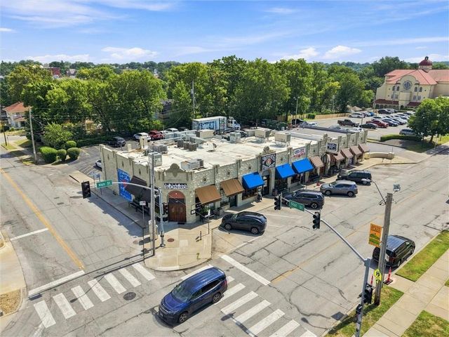 15 E 54TH Street, Kansas City, MO 64112