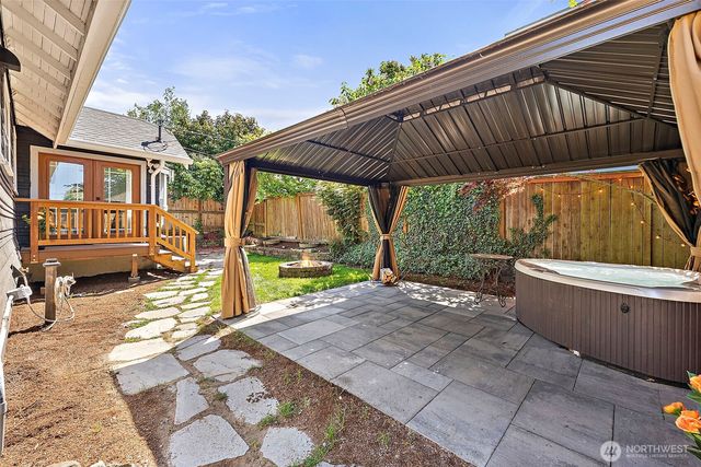 3944 N 30th Street, Tacoma, WA 98407