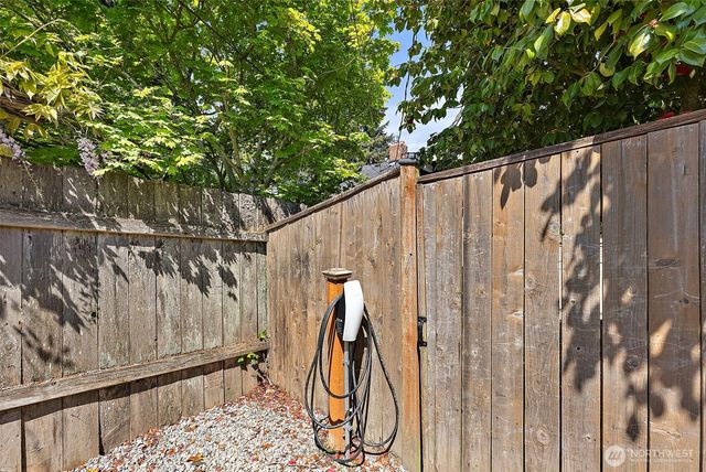 3944 N 30th Street, Tacoma, WA 98407