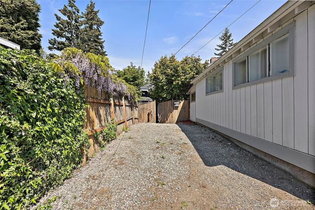 3944 N 30th Street, Tacoma, WA 98407