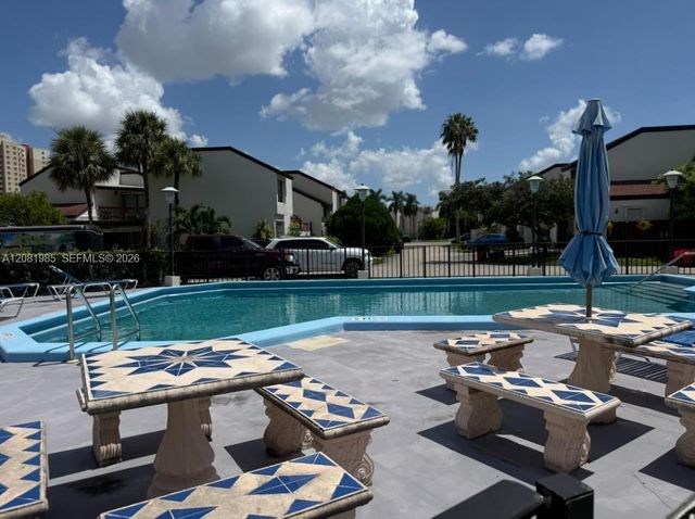 9764 NW 4th Lane 9764, Miami, FL 33172