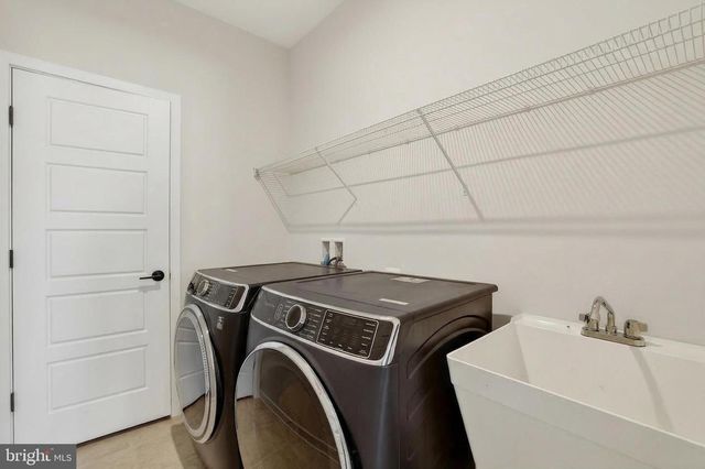 22069 CLARKSBURG RD, Clarksburg, MD 20871