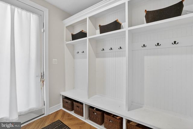 22069 CLARKSBURG RD, Clarksburg, MD 20871