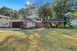 4580 Andorra Drive, North Olmsted, OH 44070