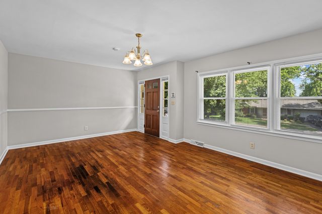111 Pinehurst Drive, Frankfort, KY 40601