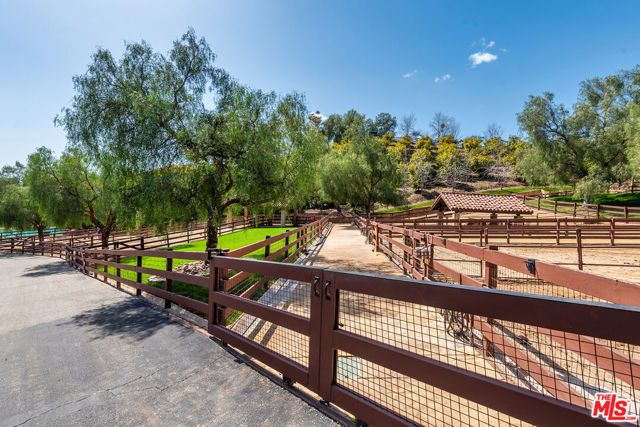 8018 Balcom Canyon Road, Somis, CA 93066