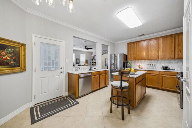 7426 Hollister Spring, Houston, TX 77040