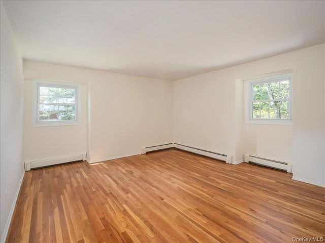 3 Spring Rock Place, Spring Valley, NY 10977