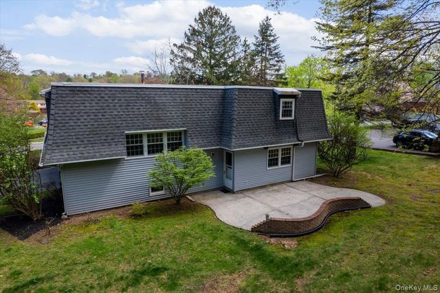 3 Spring Rock Place, Spring Valley, NY 10977