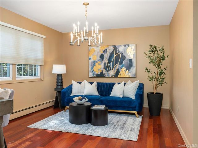 3 Spring Rock Place, Spring Valley, NY 10977