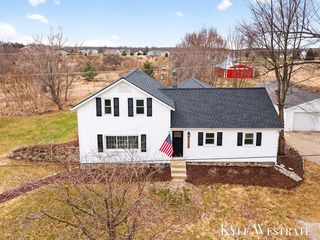 2929 Alden Nash Avenue, Lowell, MI 49331