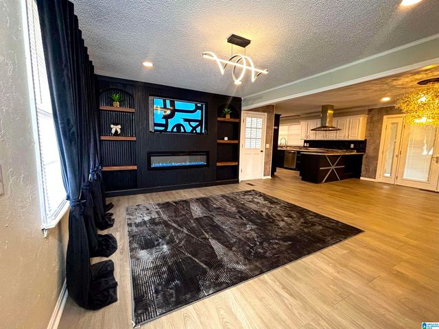 5600 DAWSON AVENUE, Anniston, AL 36206