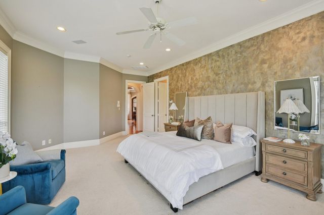 2 Wilmington Court, Sugar Land, TX 77479