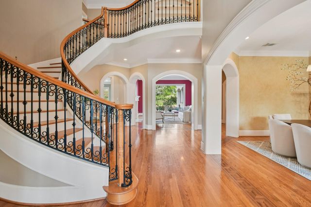 2 Wilmington Court, Sugar Land, TX 77479