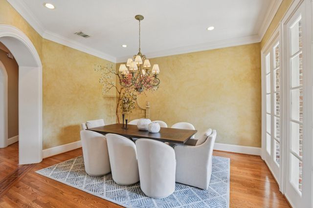 2 Wilmington Court, Sugar Land, TX 77479