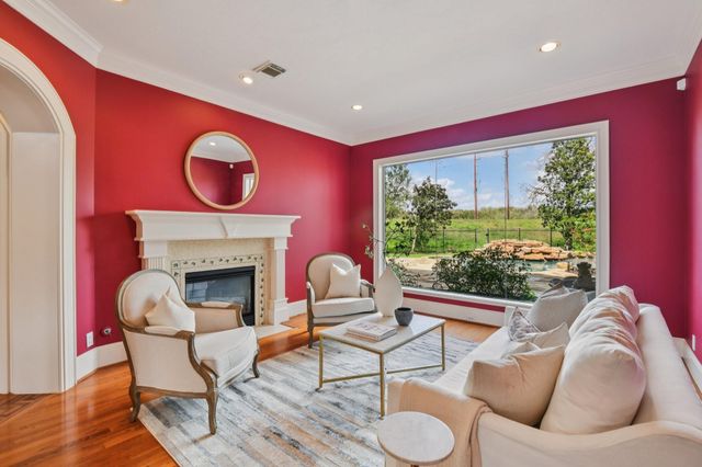 2 Wilmington Court, Sugar Land, TX 77479