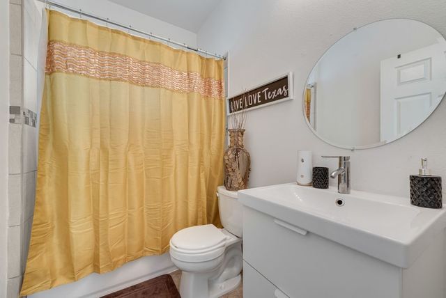 3634 Bickers Street, Dallas, TX 75212