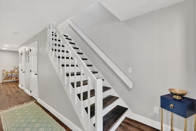 425 Maple Brook Rd 425, Bellingham, MA 02019