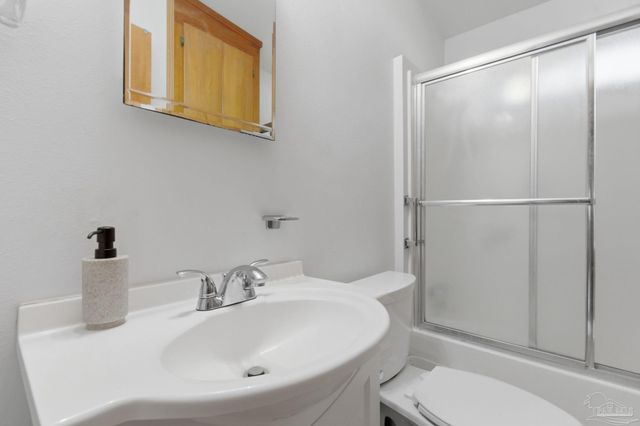 2110 Elaine Cir, Pensacola, FL 32504