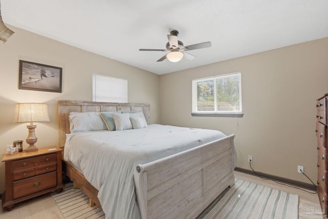 2110 Elaine Cir, Pensacola, FL 32504