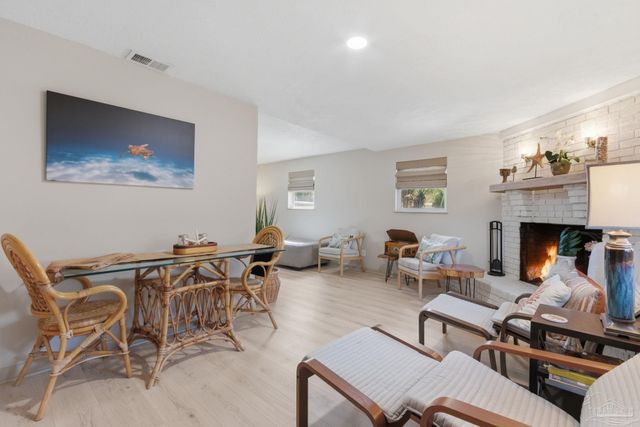 2110 Elaine Cir, Pensacola, FL 32504