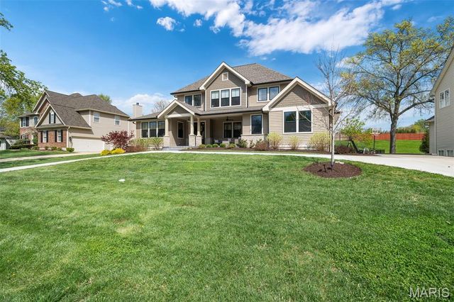 1316 Fawnvalley Drive, Des Peres, MO 63131