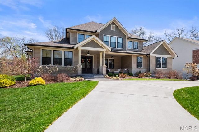 1316 Fawnvalley Drive, Des Peres, MO 63131