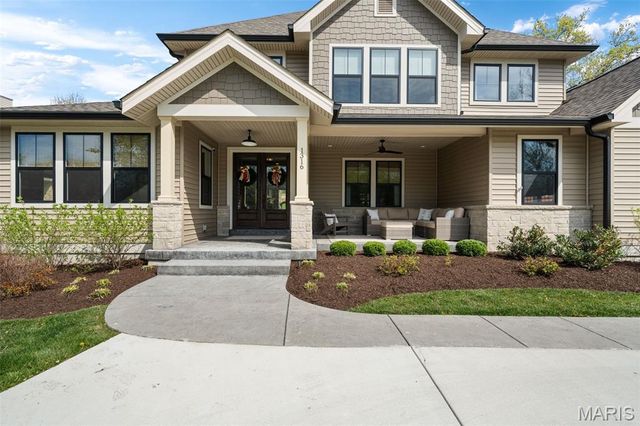 1316 Fawnvalley Drive, Des Peres, MO 63131