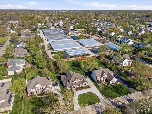 1316 Fawnvalley Drive, Des Peres, MO 63131