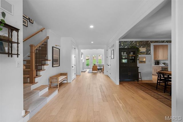 1316 Fawnvalley Drive, Des Peres, MO 63131