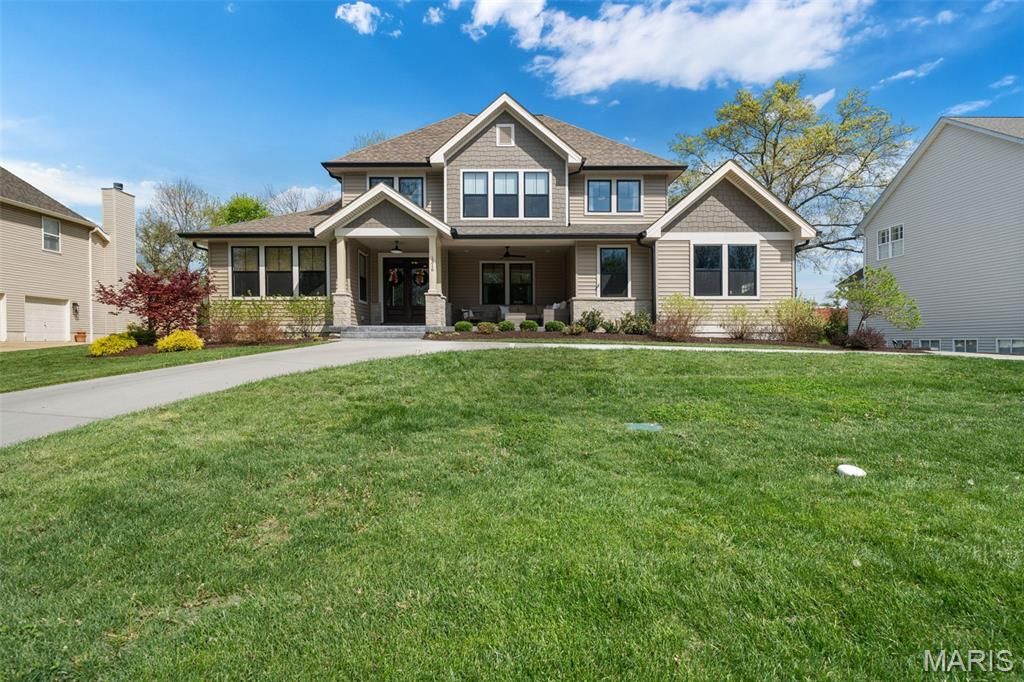 1316 Fawnvalley Drive, Des Peres, MO 63131