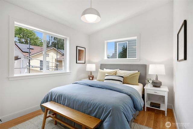 8738 B 13th Avenue NW, Seattle, WA 98117