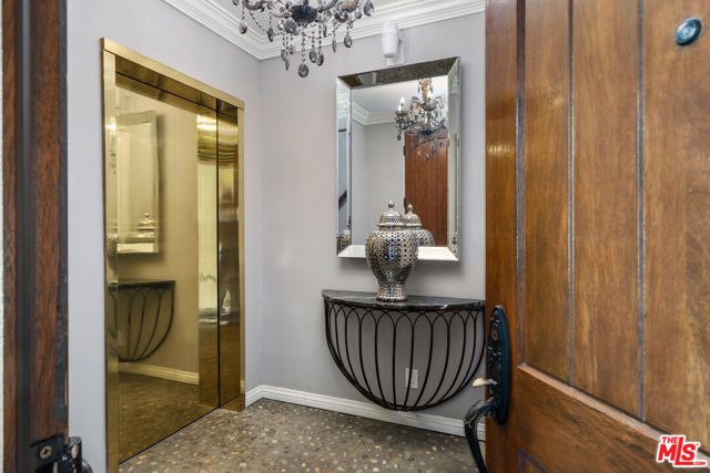 10023 Westwanda Drive, Beverly Hills, CA 90210