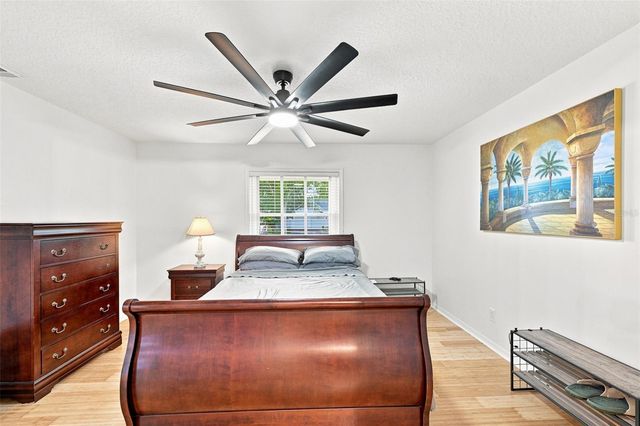 2107 W FORE DRIVE, Tampa, FL 33612