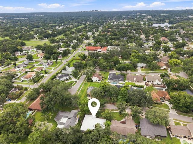 2107 W FORE DRIVE, Tampa, FL 33612