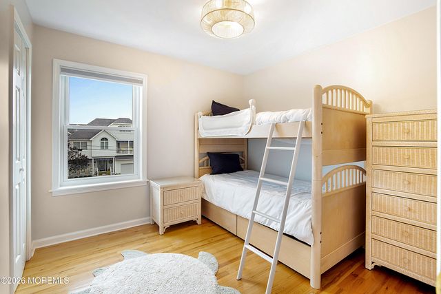 393 E Virginia Avenue, Manasquan, NJ 08736