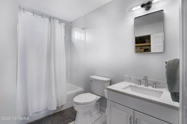 393 E Virginia Avenue, Manasquan, NJ 08736