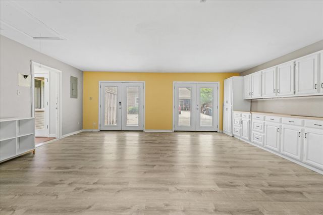 1929 Highland Park Circle, Denton, TX 76205