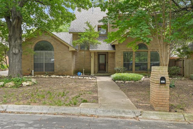 1929 Highland Park Circle, Denton, TX 76205