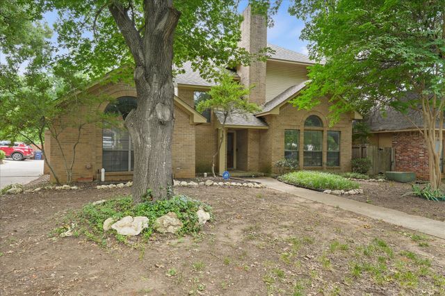 1929 Highland Park Circle, Denton, TX 76205